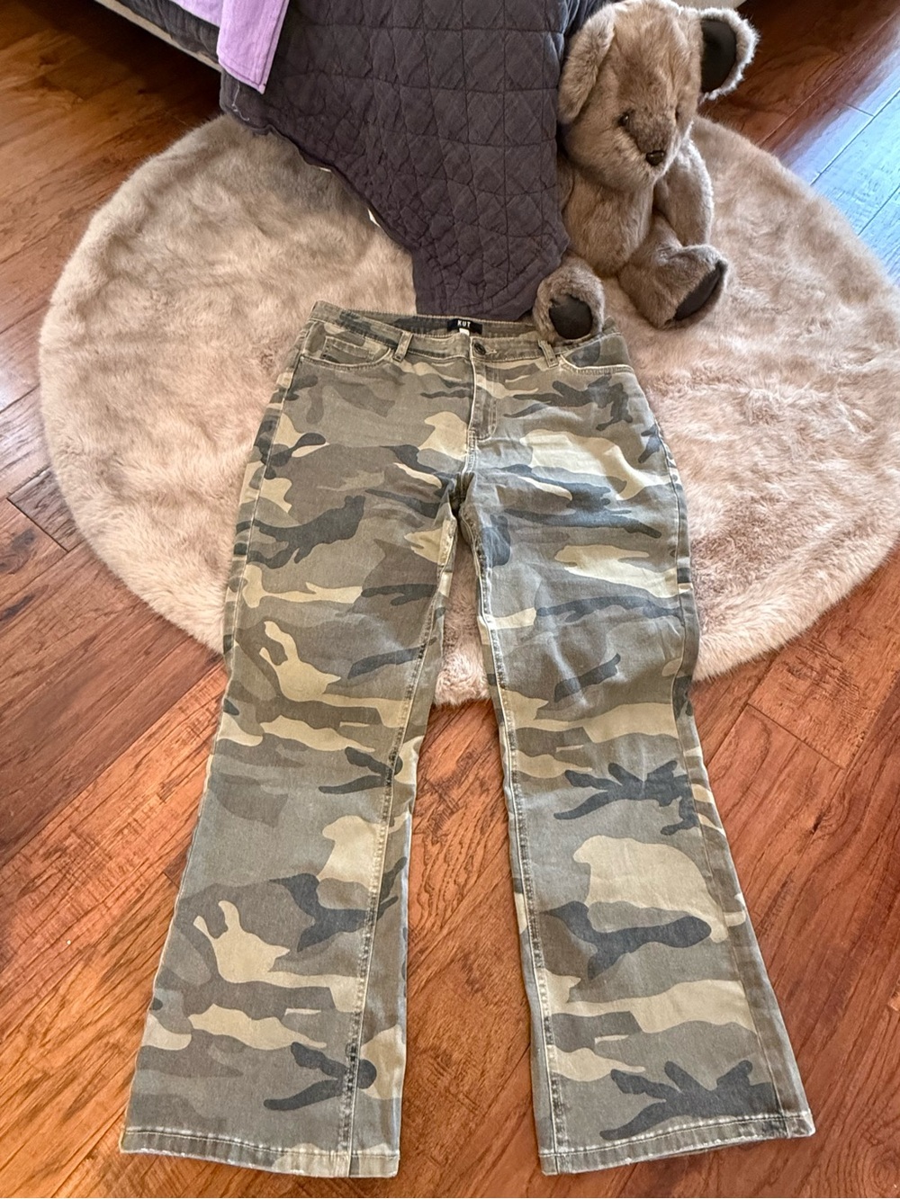 Kut from the Kloth - Camo Flare Pants in Olive Green